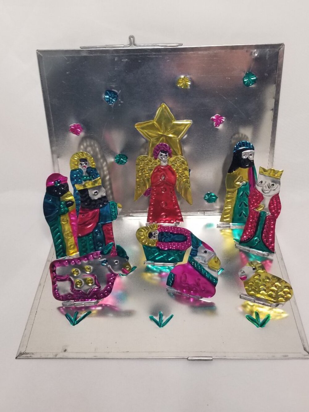 Mexican Folk Art Punched Tin Folding Pop Up Nativity Scene Hand Painted Display